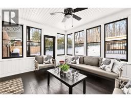 Primary Bedroom - 2129 Highview Drive, Burlington, ON L7P0P2 Photo 9