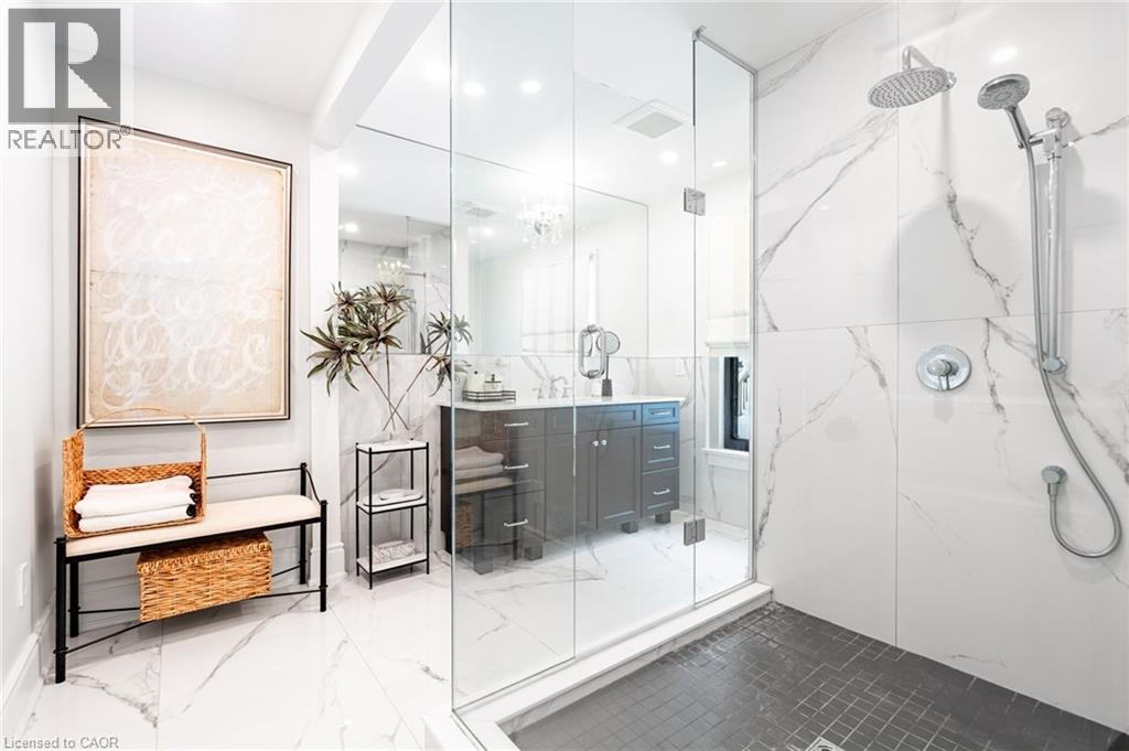 2129 HIGHVIEW Drive - 12
