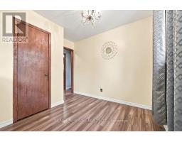 774 Pinegrove Crescent, Petawawa, ON K8A7E4 Photo 13