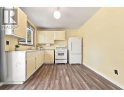 Laundry room - 774 Pinegrove Crescent, Petawawa, ON K8A7E4 Photo 8