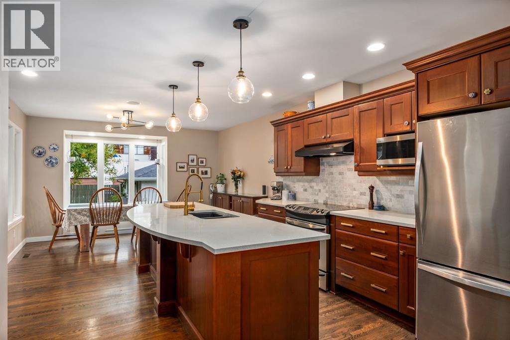 1703 31 Street SW - photo 8
