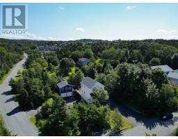 3 Maple Street thumbnail 34