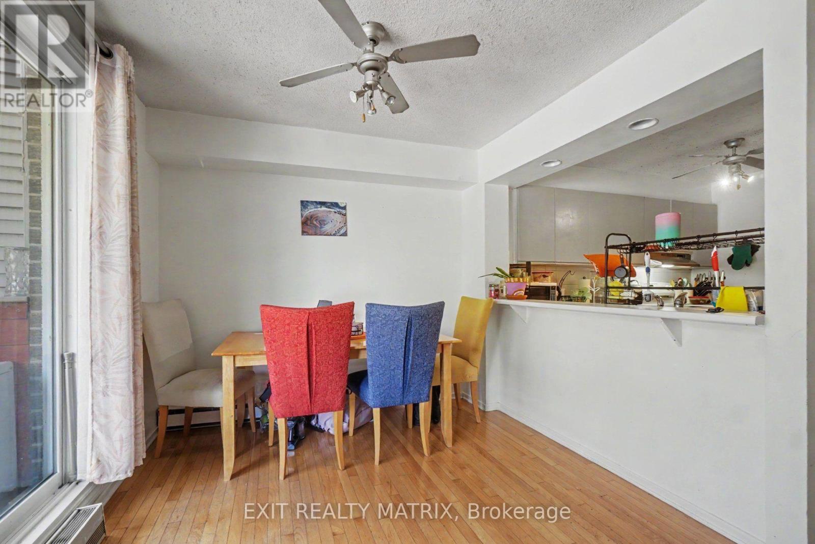 #302 1589 ST. BERNARD STREET - 12