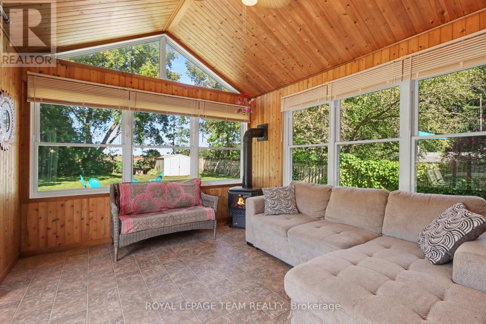 10565 MAIN STREET - Image 16
