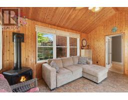 10565 Main Street, North Dundas, ON K0E1W0 Photo 17