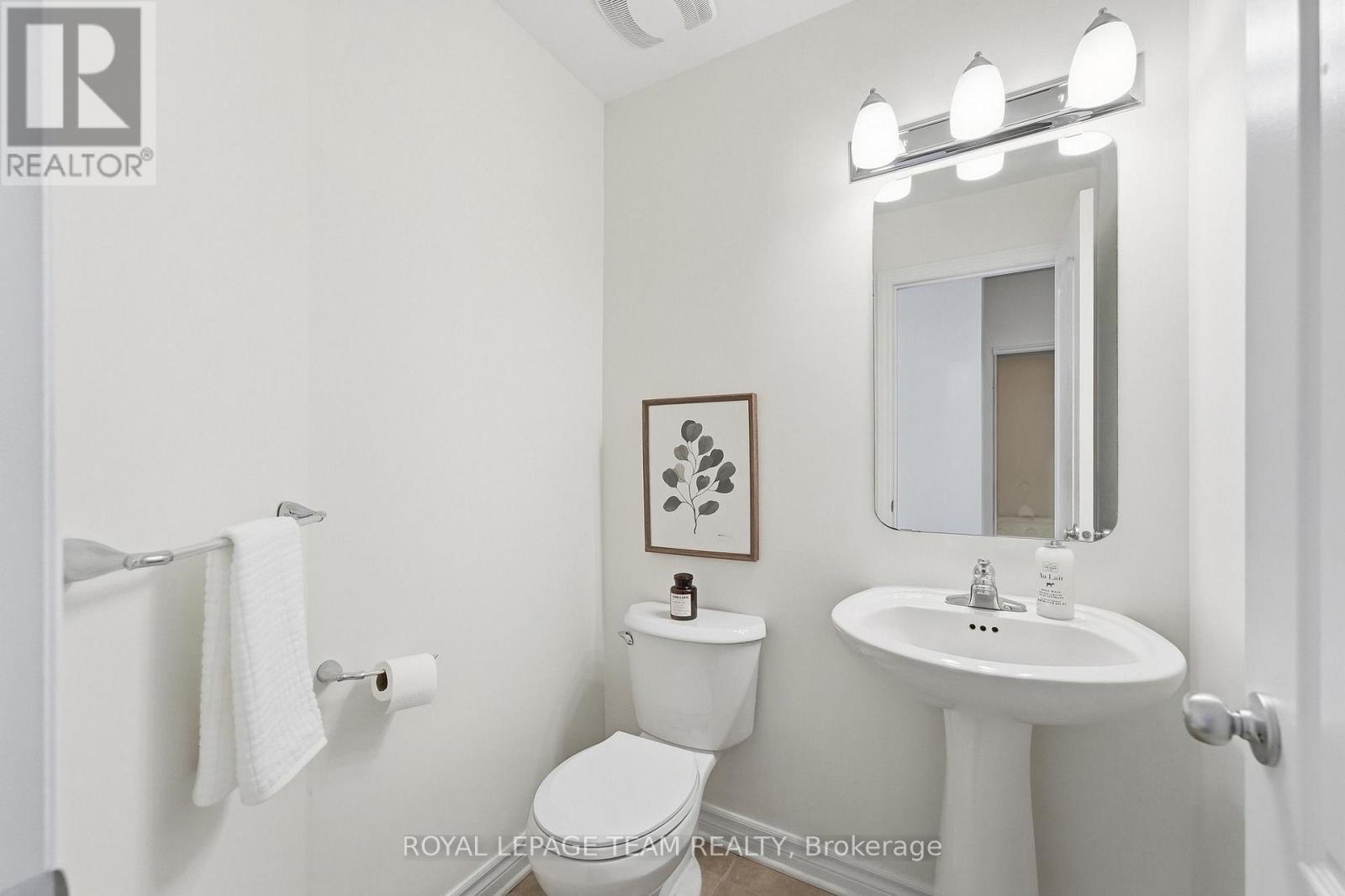 708 EAGLE CREST HEIGHTS - Image 18