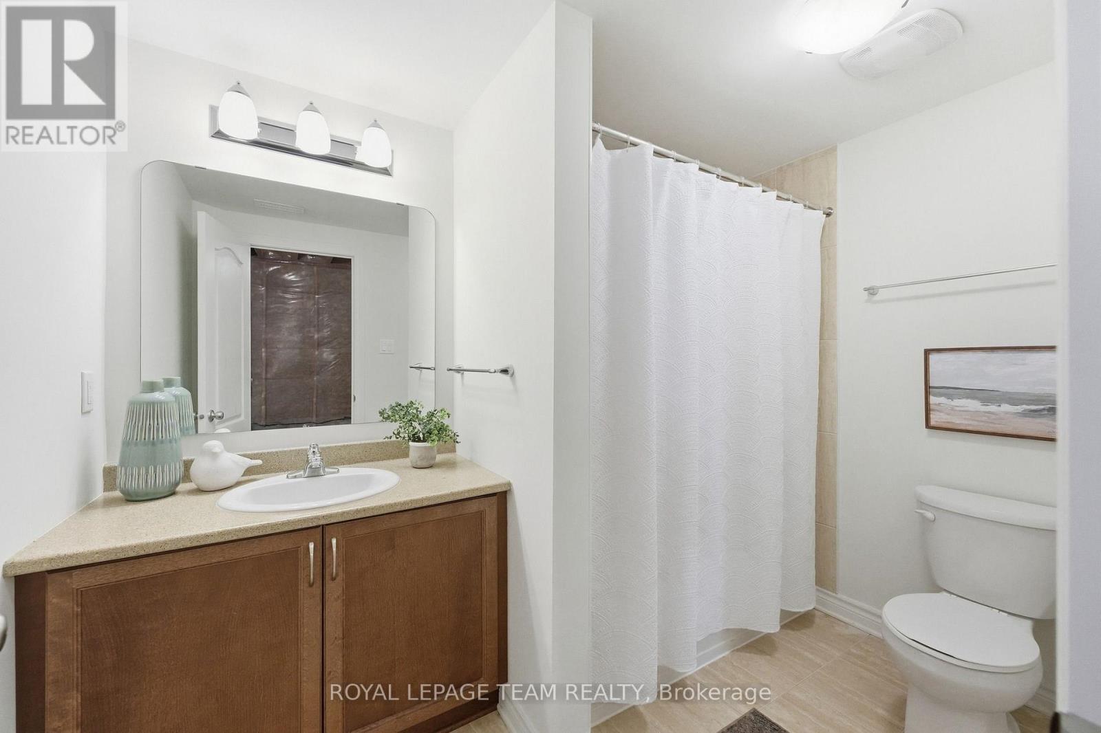 708 EAGLE CREST HEIGHTS - 31