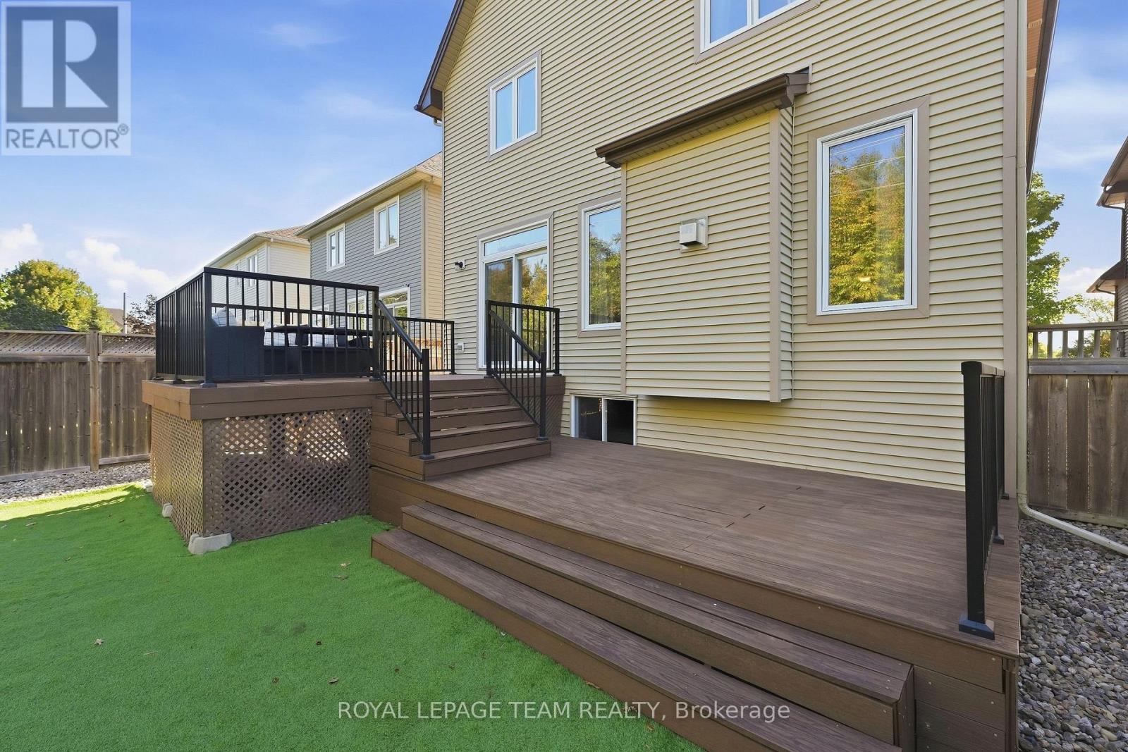 708 EAGLE CREST HEIGHTS - Image 37