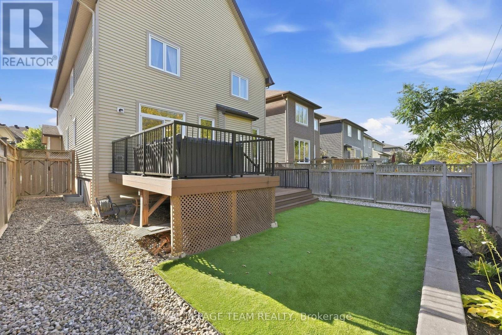 708 EAGLE CREST HEIGHTS - 38