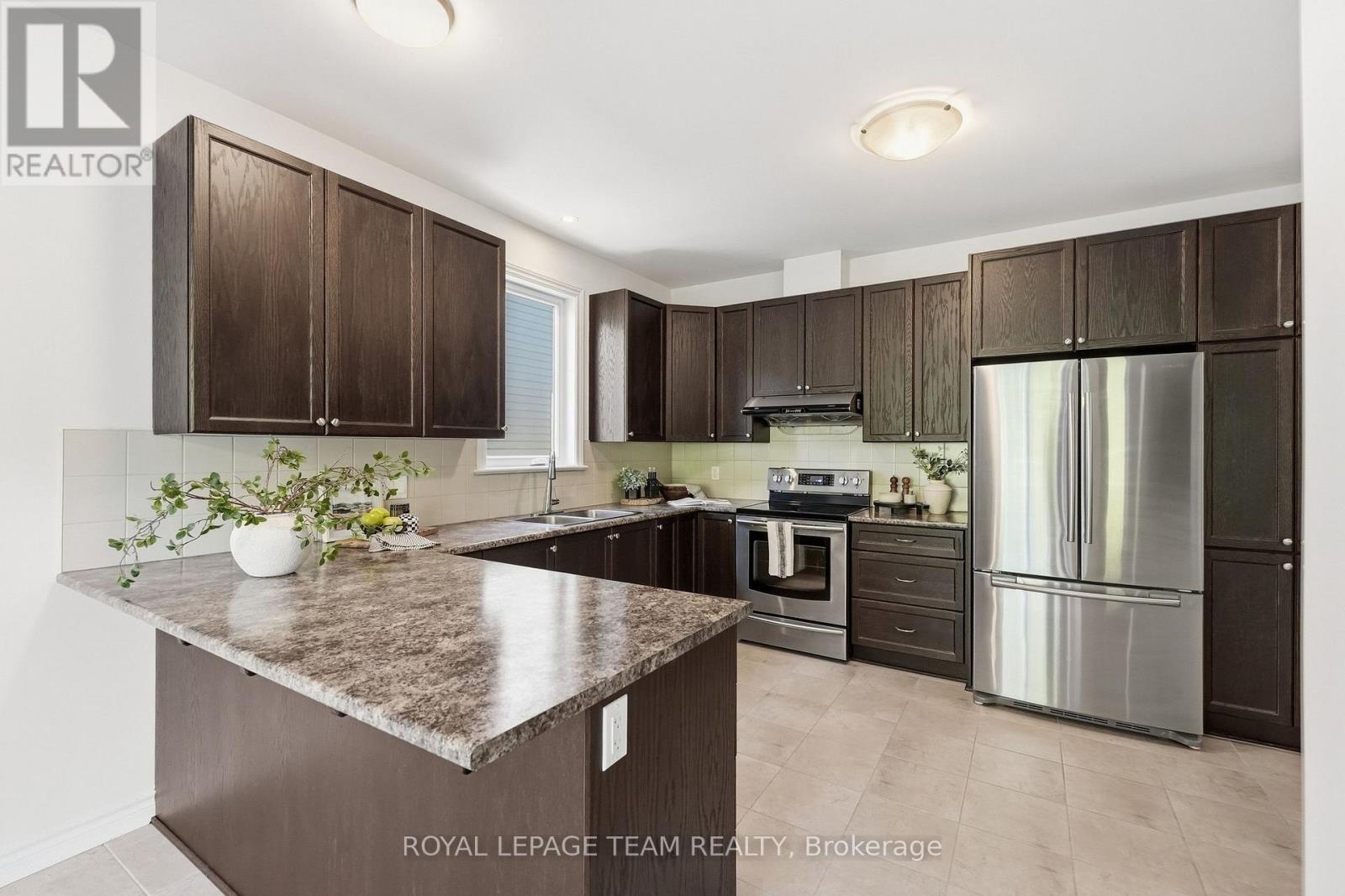 708 EAGLE CREST HEIGHTS - 9
