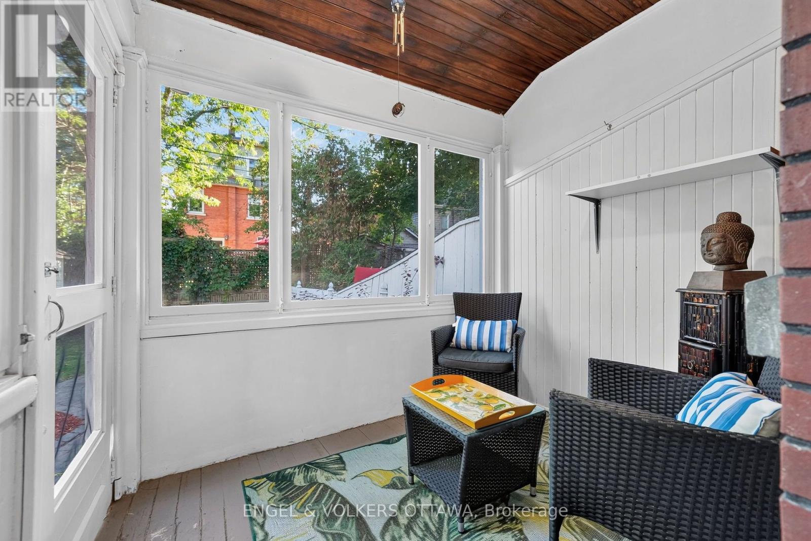 122 RENFREW AVENUE - Image 17