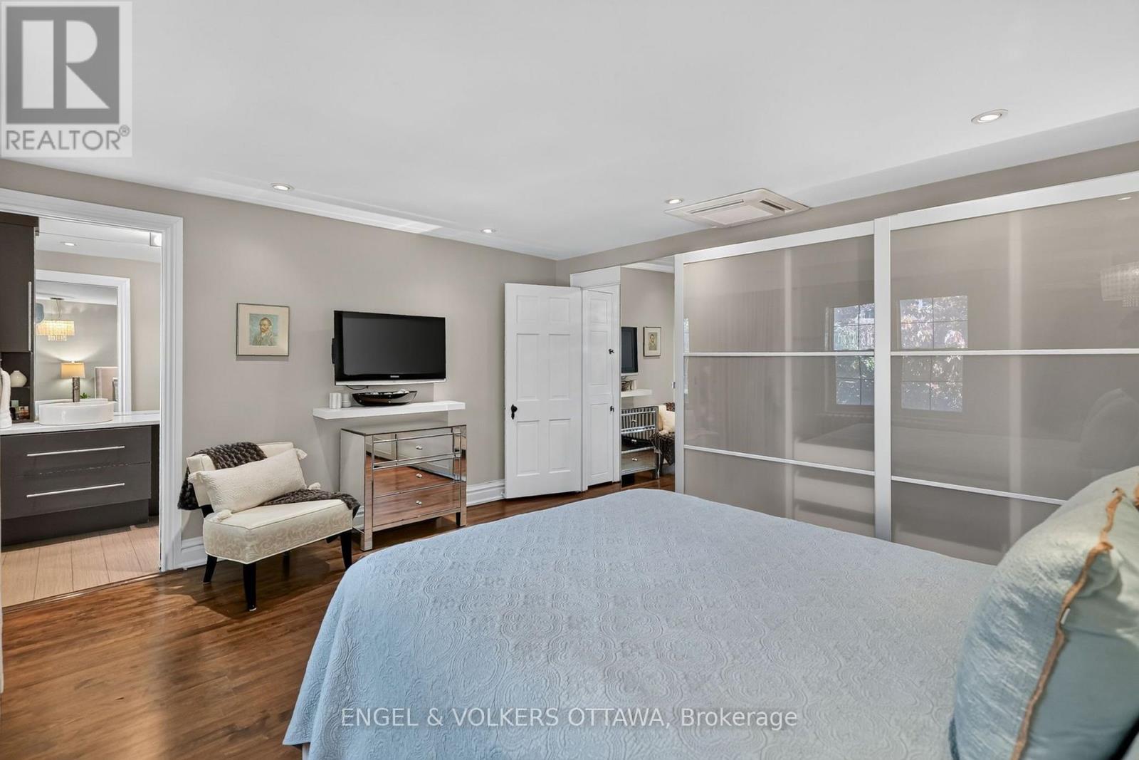 122 RENFREW AVENUE - Image 20