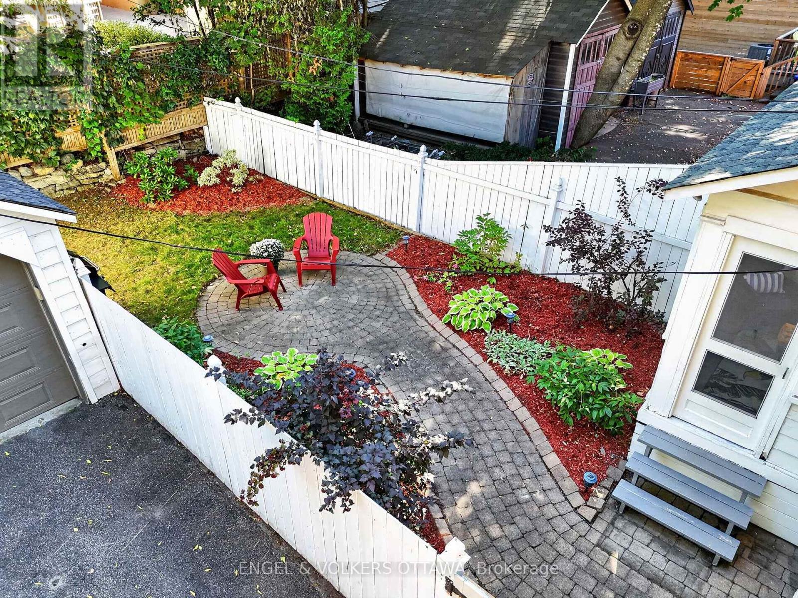 122 RENFREW AVENUE - Image 38