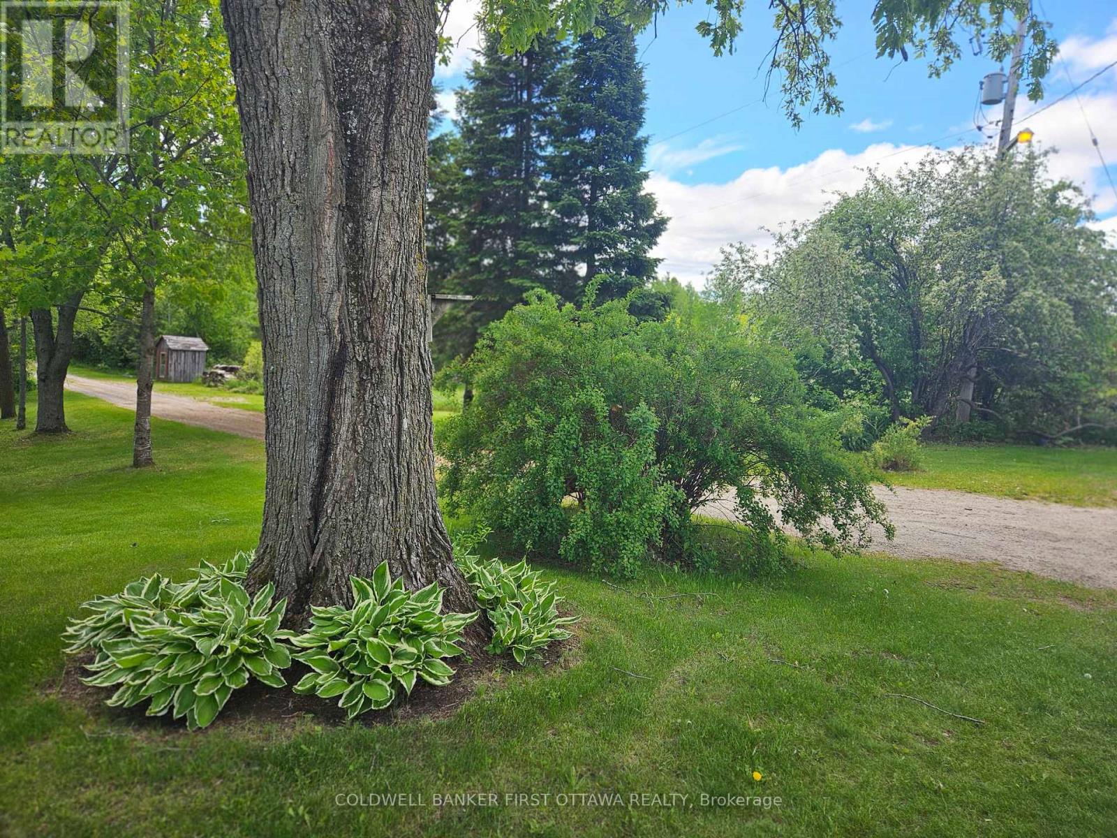 400 BUTTERMILK HILL ROAD - Image 31
