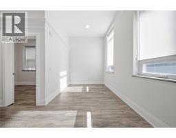 Primary Bedroom - 11 Queen Street Unit# 201, Brantford, ON N3T3B1 Photo 6