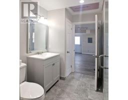 Coach - 381 Country Glen Road, Markham, ON L6B0H8 Photo 15