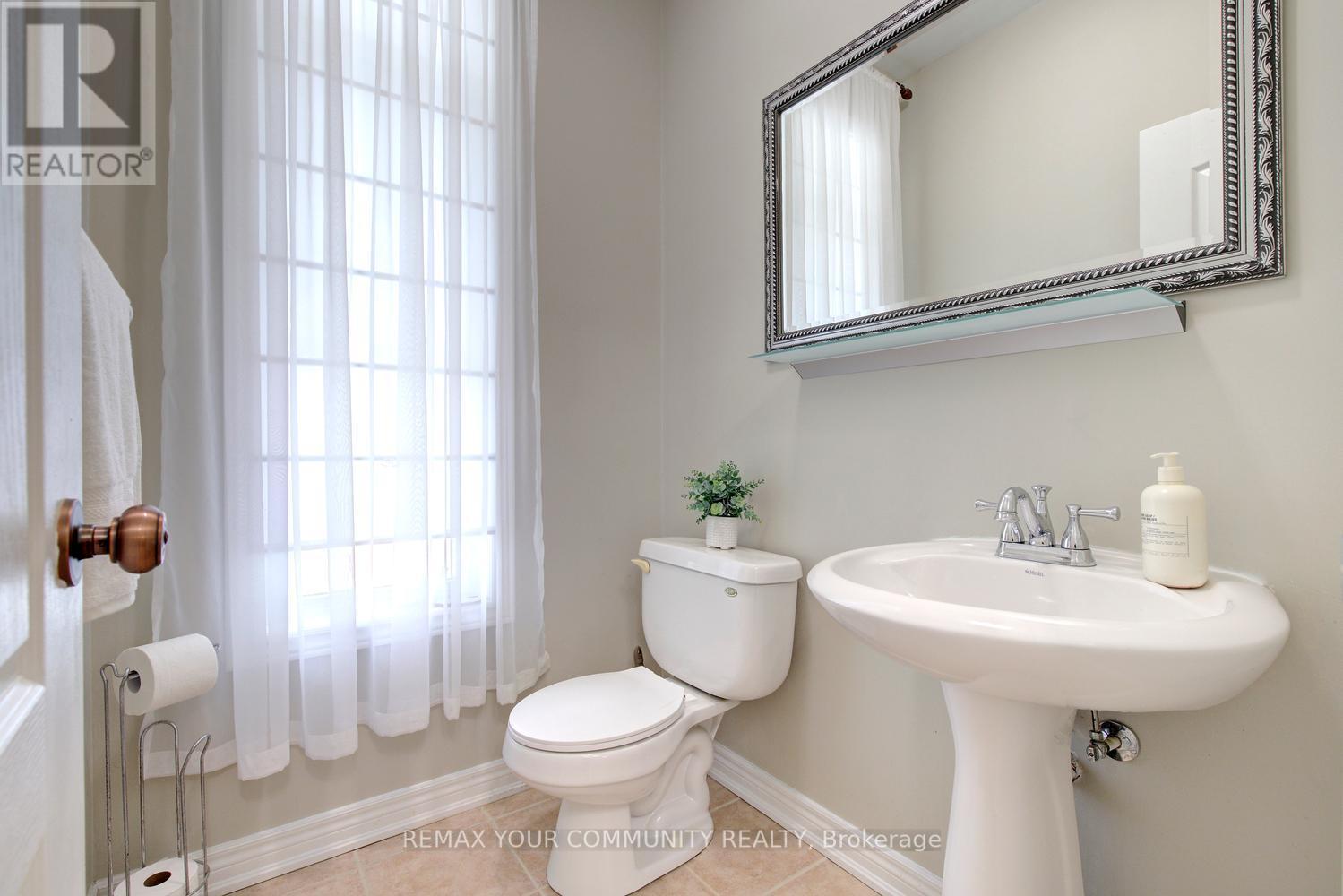 34 PETTICOAT ROAD - Image 35
