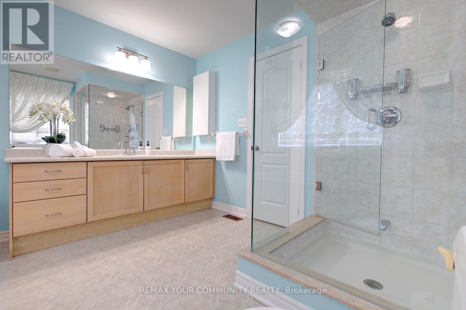 34 PETTICOAT ROAD - 40