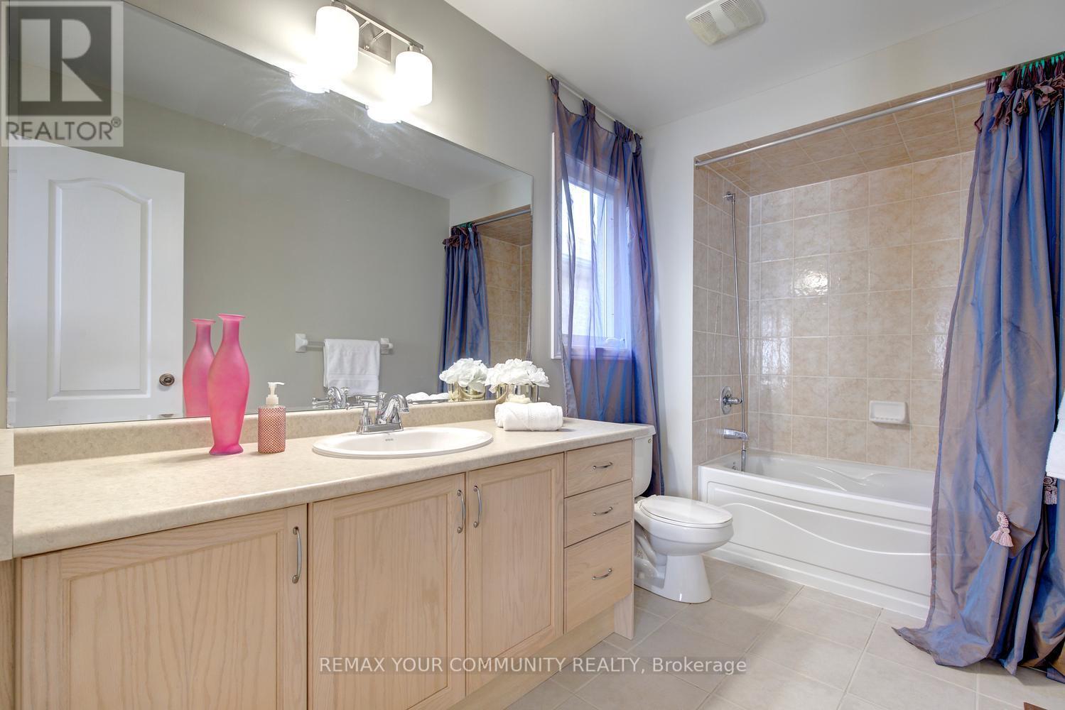 34 PETTICOAT ROAD - Image 45
