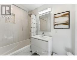 32 Farley Circle, Georgina, ON L0E1S0 Photo 25