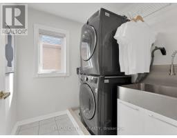 112 Southbrook Crescent, Markham, ON L6C2H6 Photo 16