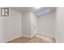Th 42 - 1020 Portage Parkway, Vaughan, ON L4K0K3 Photo 13