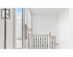 Th 42 - 1020 Portage Parkway, Vaughan, ON L4K0K3 Photo 20