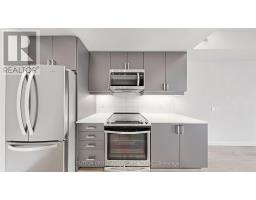 Primary Bedroom - Th 42 - 1020 Portage Parkway, Vaughan, ON L4K0K3 Photo 6