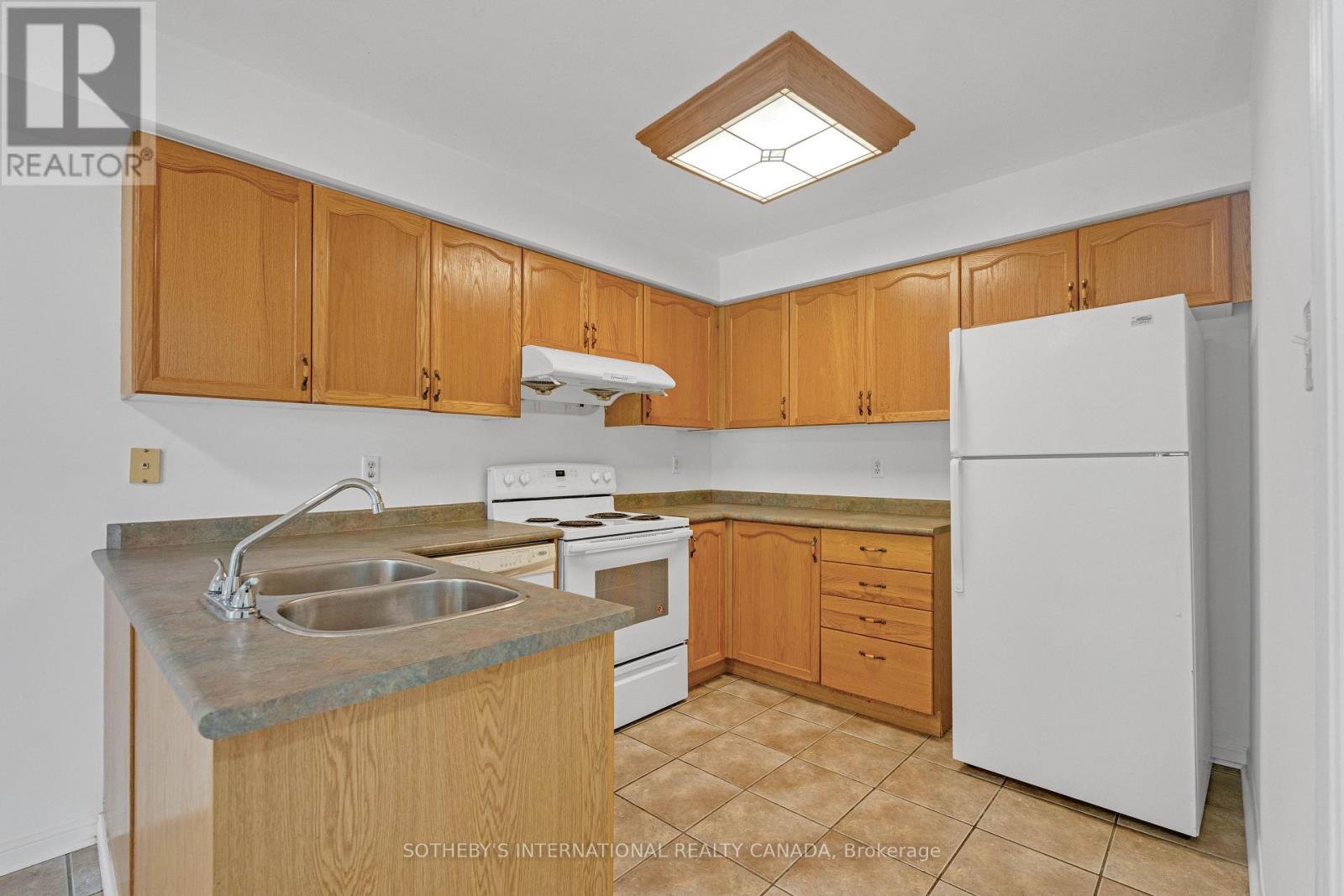 Photo of 94 FORMOSA DRIVE