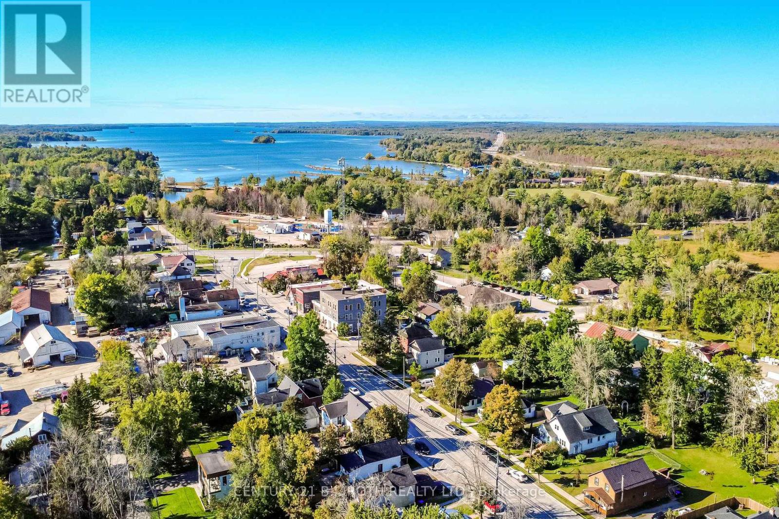 3358 MUSKOKA STREET - 25