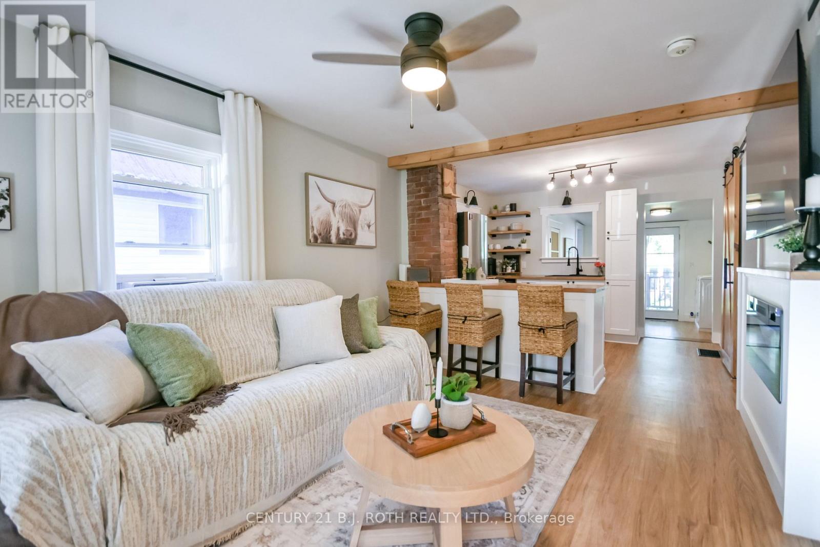 3358 MUSKOKA STREET - 5