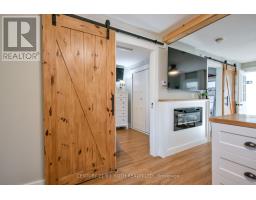 3358 Muskoka Street, Severn, ON L0K2B0 Photo 12
