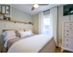 3358 Muskoka Street, Severn, ON L0K2B0 Photo 13