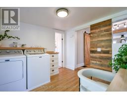 3358 Muskoka Street, Severn, ON L0K2B0 Photo 18