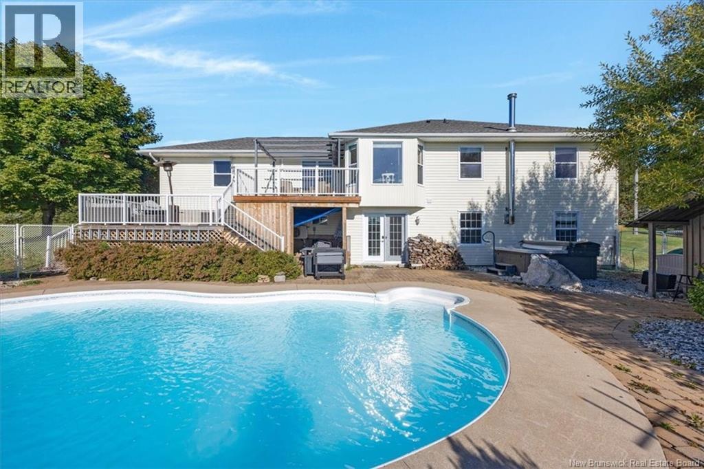 16 Darling Court - 38