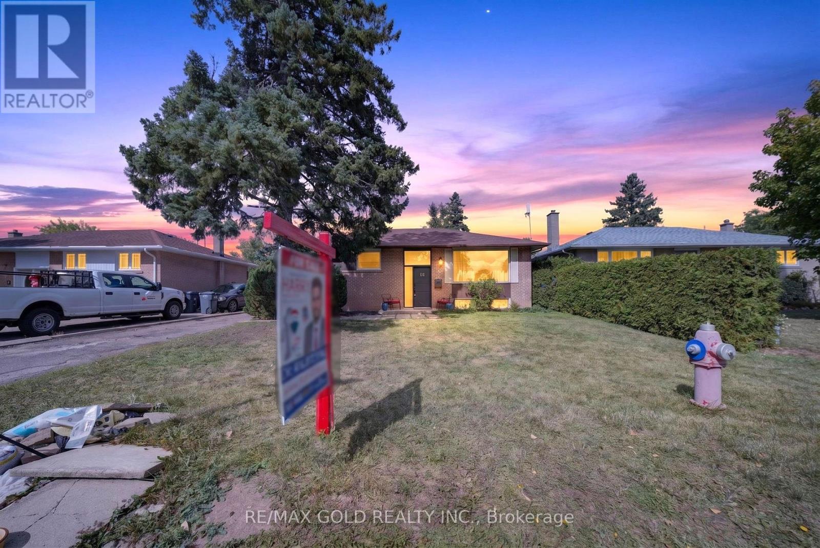 Photo of 12 ALEXANDRIA CRESCENT