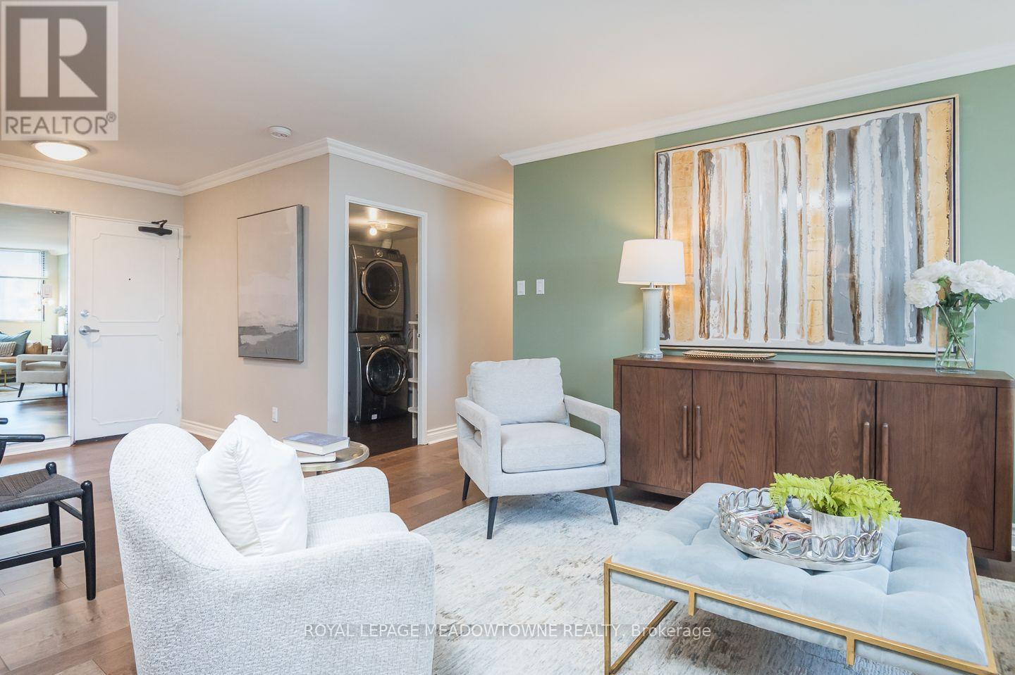 #704 81 MILLSIDE DRIVE - 20