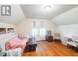 15 Kemp Square, Toronto, ON M6M2V5 Photo 21