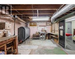 15 Kemp Square, Toronto, ON M6M2V5 Photo 28