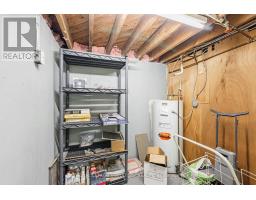 15 Kemp Square, Toronto, ON M6M2V5 Photo 31