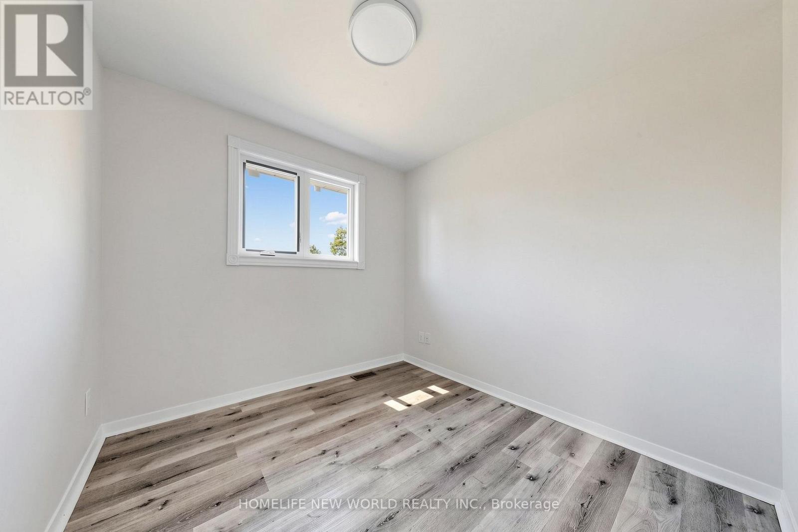12 GREYFRIAR COURT - 19
