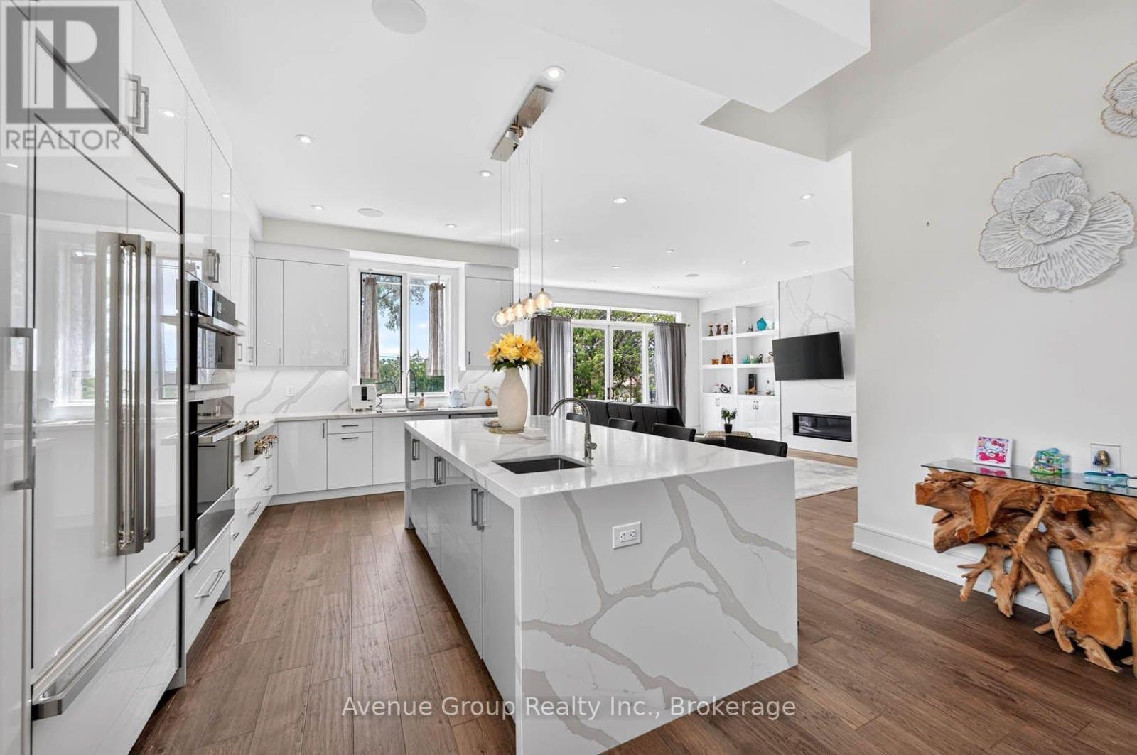 Photo of 33 CARTWRIGHT AVENUE