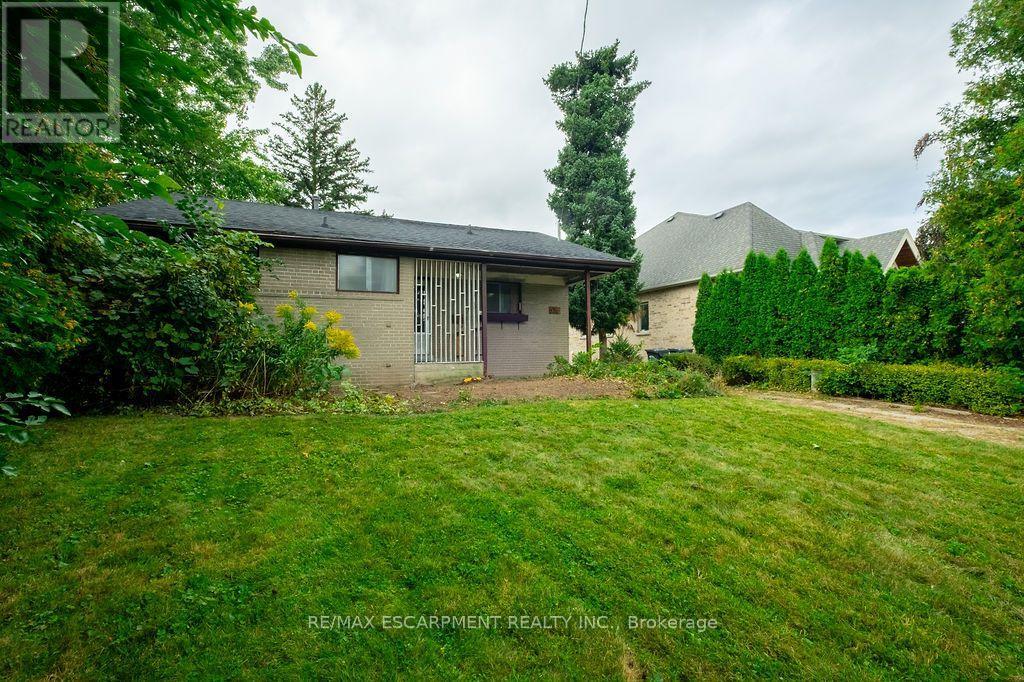 Photo of 526 STAFFORD DRIVE