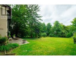 526 Stafford Drive, Oakville, ON L6L4M5 Photo 10