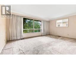 526 Stafford Drive, Oakville, ON L6L4M5 Photo 16