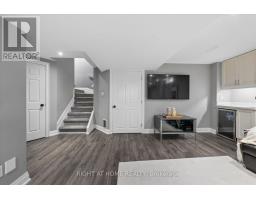 77 Shoniker Drive, Newmarket, ON L3X2Z3 Photo 32