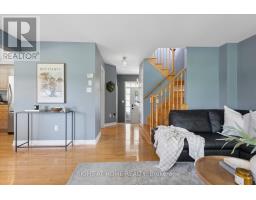 Primary Bedroom - 77 Shoniker Drive, Newmarket, ON L3X2Z3 Photo 9