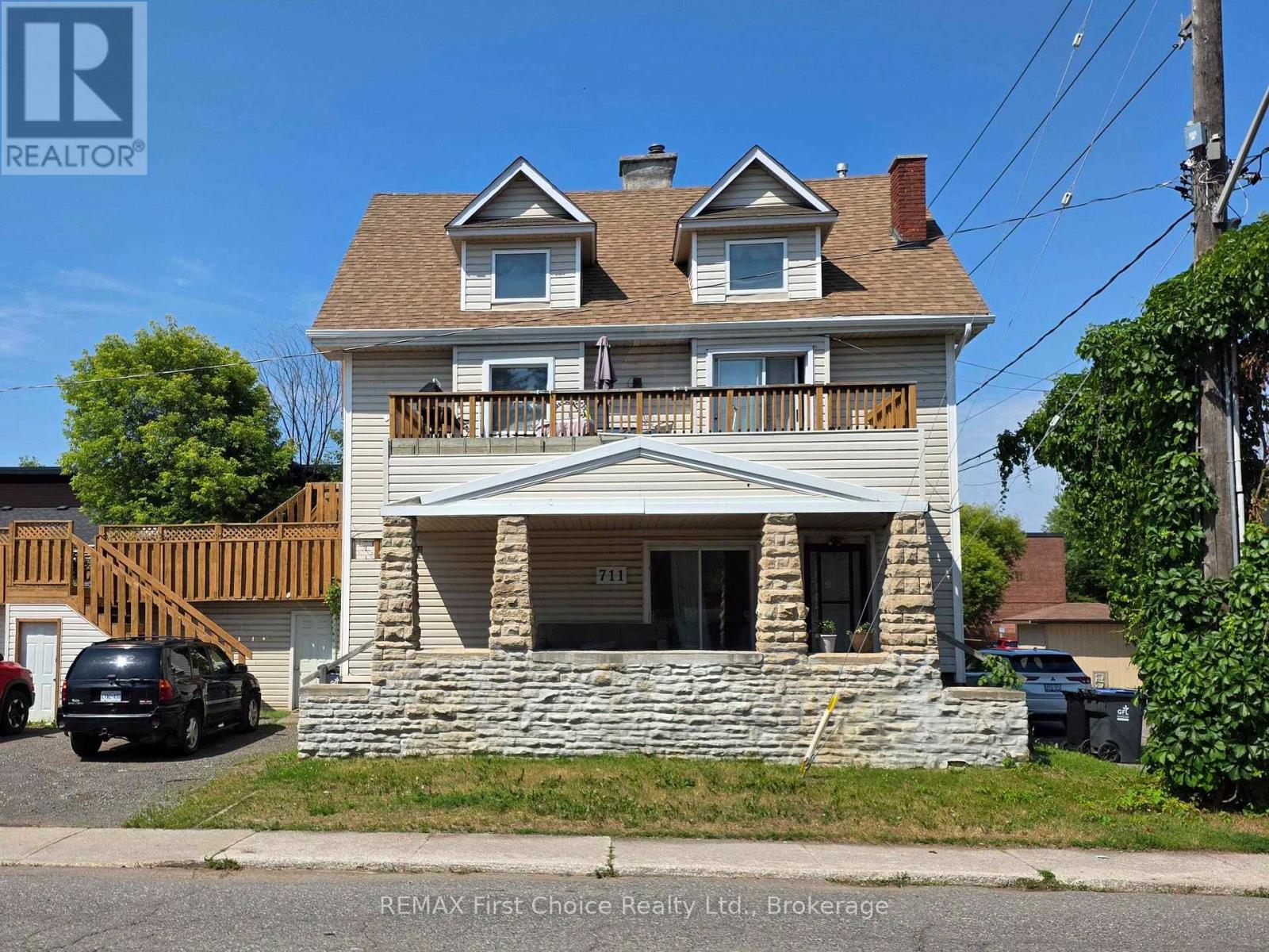 Property for sale at 711 RIDGEWAY STREET E