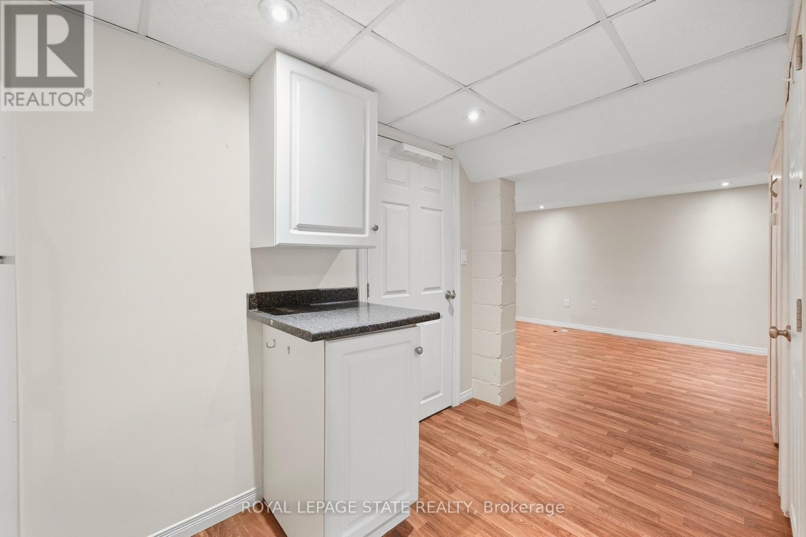 408 SANATORIUM ROAD - Image 27