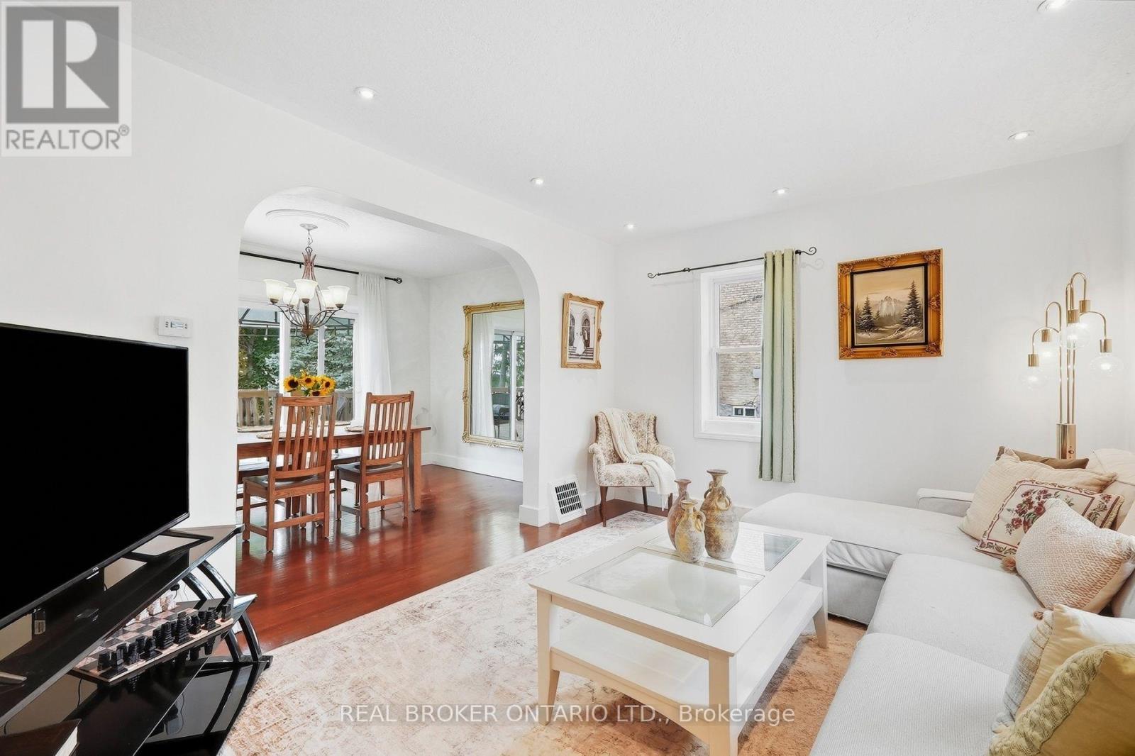 22 TEMPERANCE STREET - 4